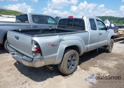 2009 Toyota Tacoma Access Cab z USA, uszkodzony, nr VIN 5TEUU42N39Z668717